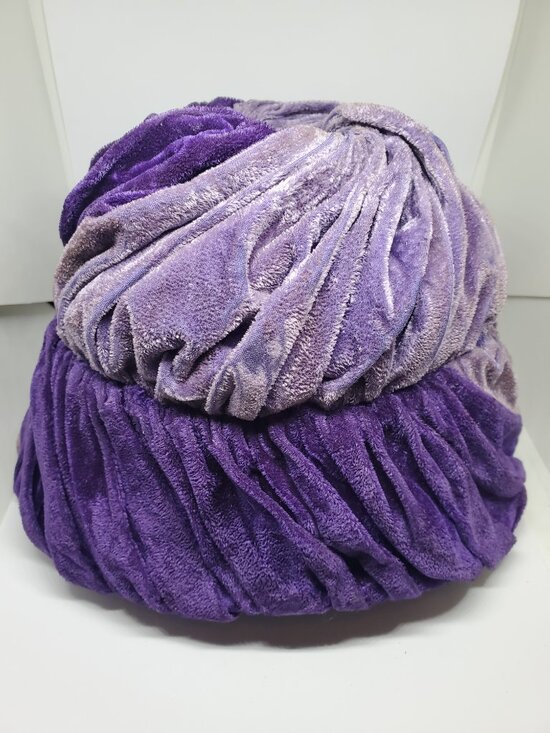 Vintage Best and Co Light and Dark Purple Crushed Velvet Cloche Flapper Hat